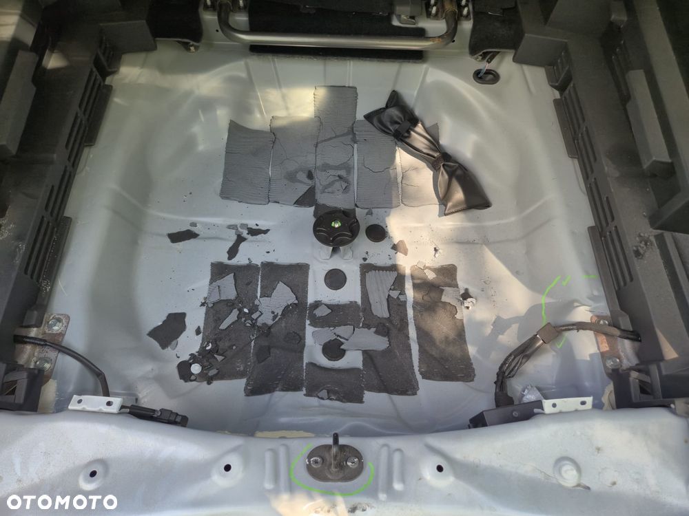 Nissan Rogue - 11