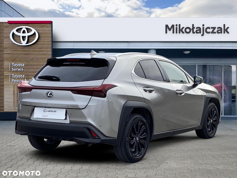 Lexus UX 250h GPF Business 2WD - 3