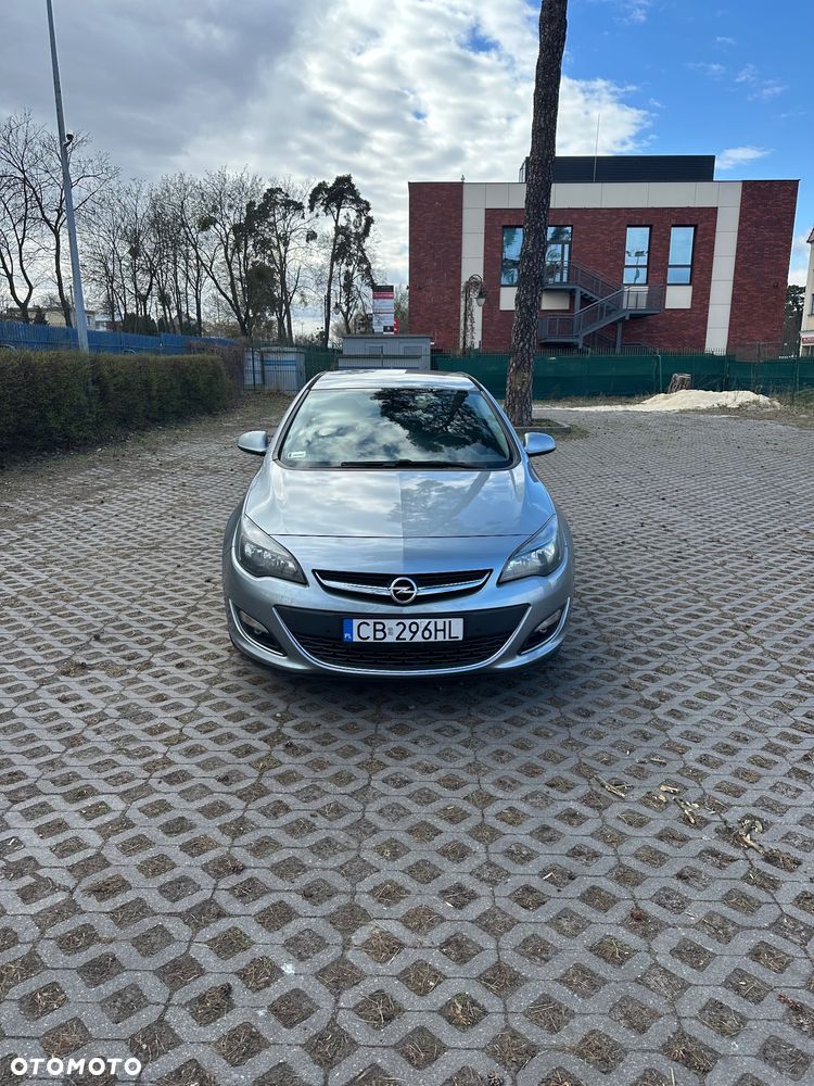 Opel Astra 1.4 T Cosmo - 10