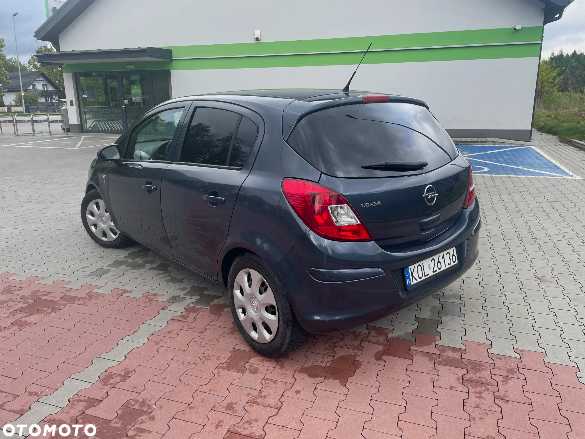 Opel Corsa 1.2 16V Enjoy - 6