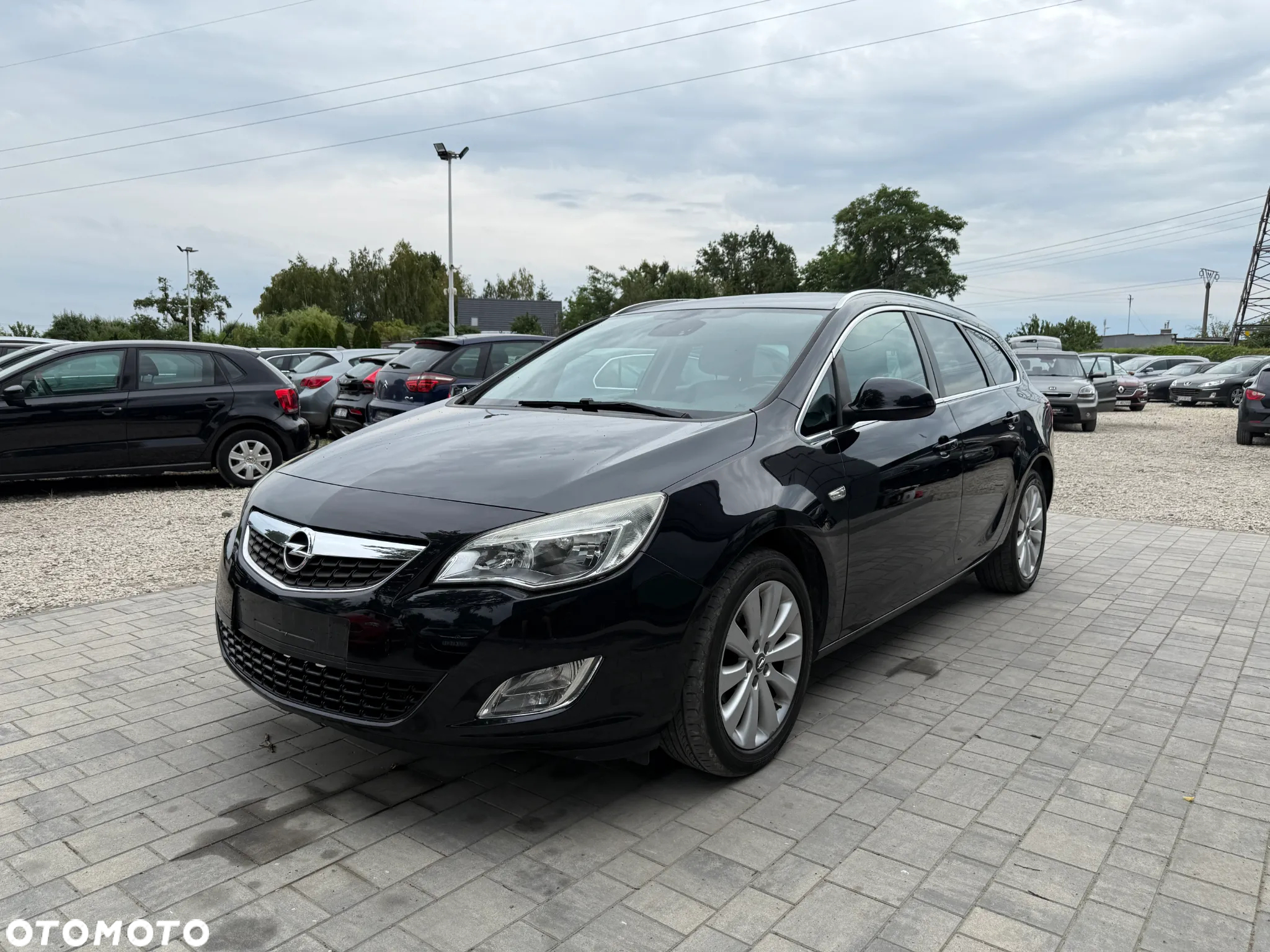 Opel Astra 1.4 EcoFLEX Cosmo - 11