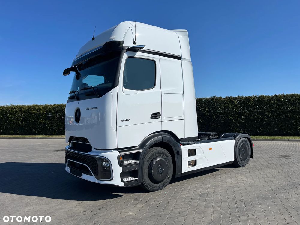 Mercedes-Benz Actros 1848 LS - 2