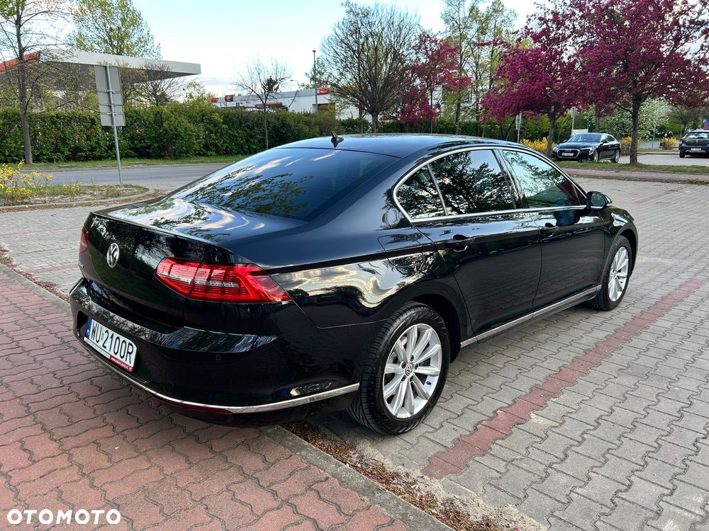 Volkswagen Passat - 3