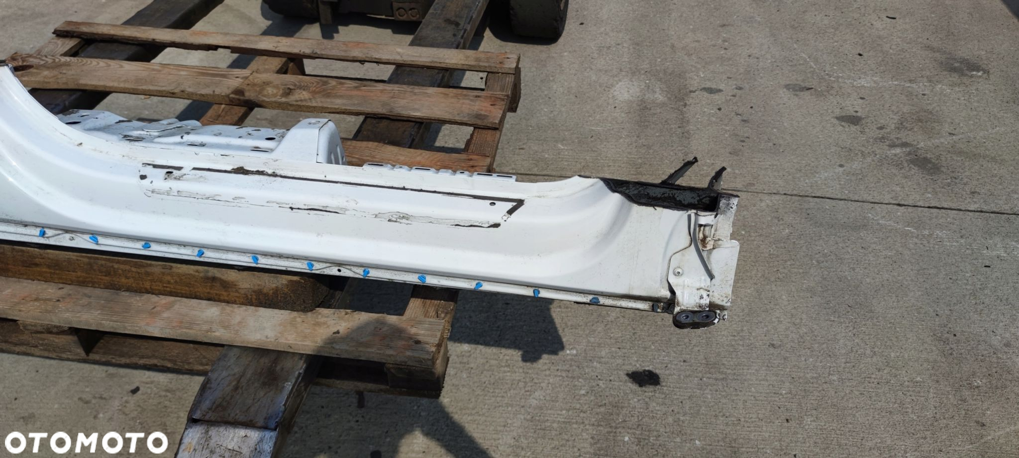 ĆWIARTKA PRÓG PRAWA STRONA AUDI Q3 II 83A F3B - 7
