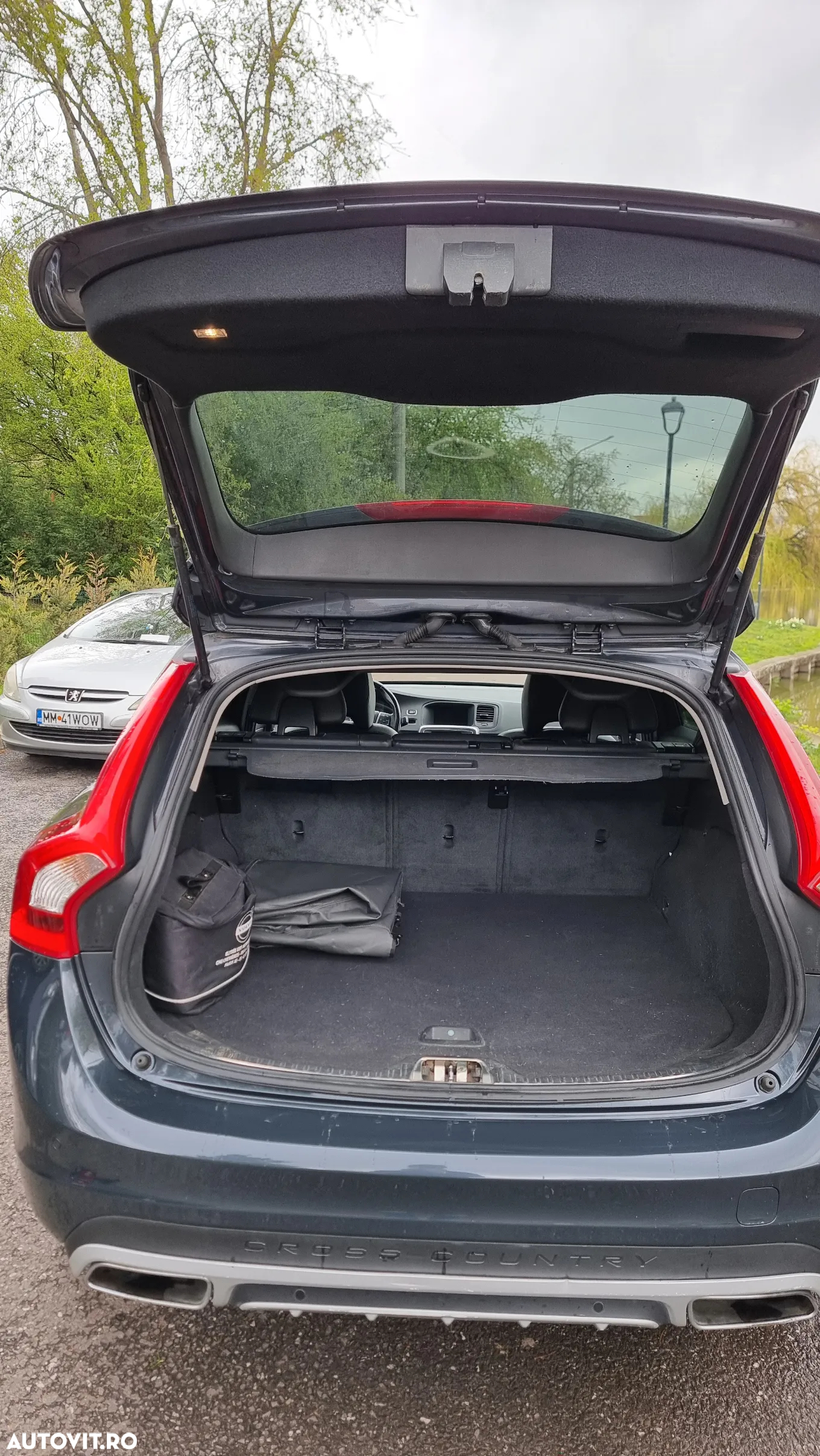 Volvo V60 Cross Country D4 - 7