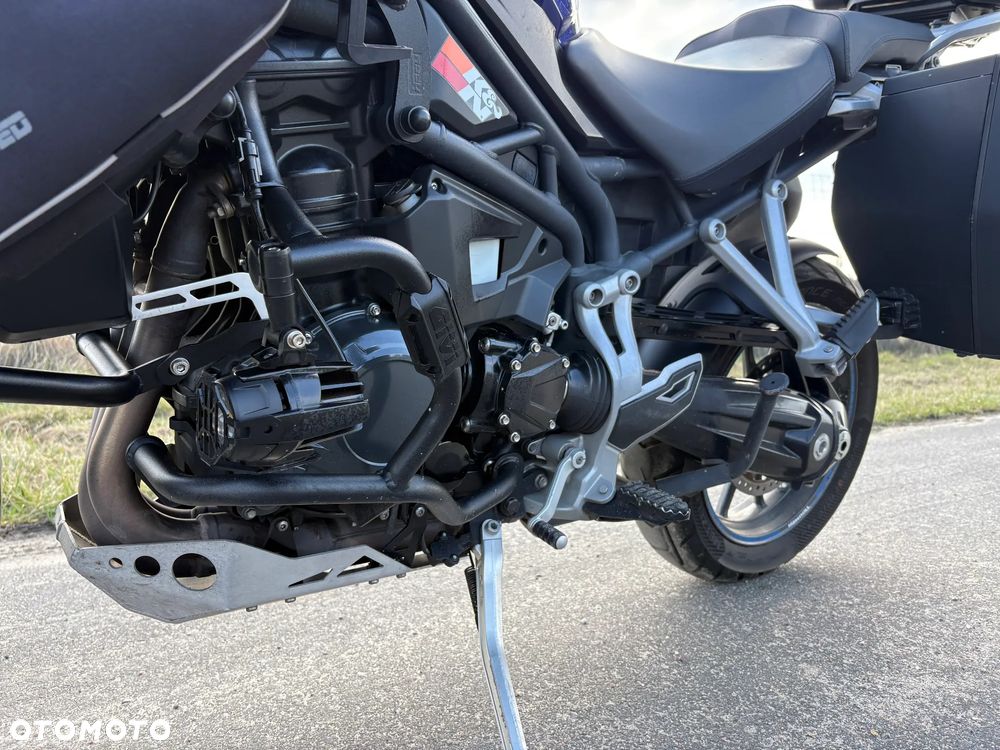 Triumph Tiger - 9