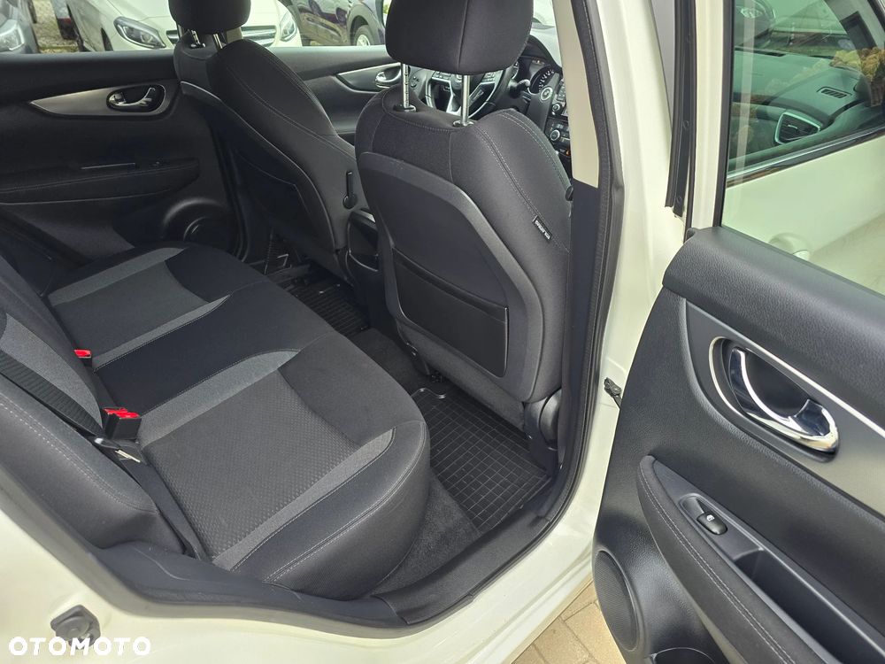 Nissan Qashqai - 10