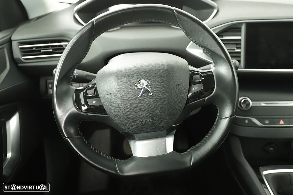 Peugeot 308 1.2 PureTech Active Pack - 14