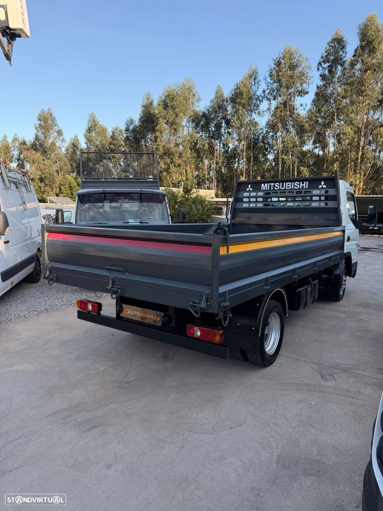 Mitsubishi Fuso Canter Tri-basculante - 6
