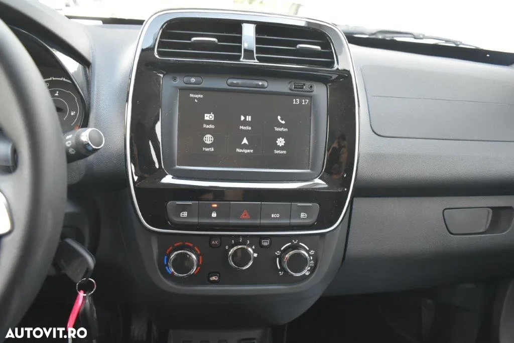 Dacia Spring Essential - 9