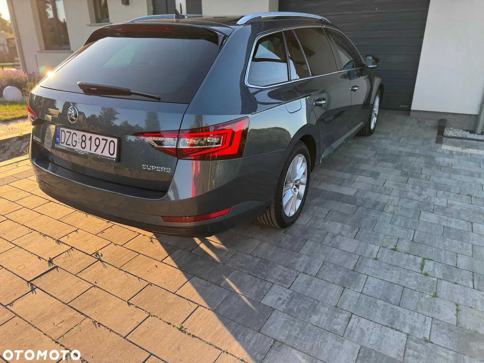 Skoda Superb 2.0 TDI Style - 19