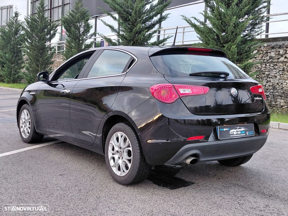 Alfa Romeo Giulietta 1.6 JTDm Super - 4