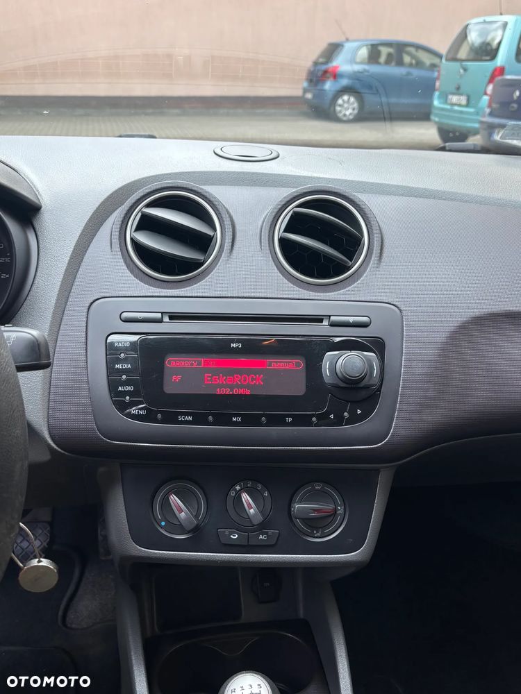 Seat Ibiza 1.4 16V Entry - 5