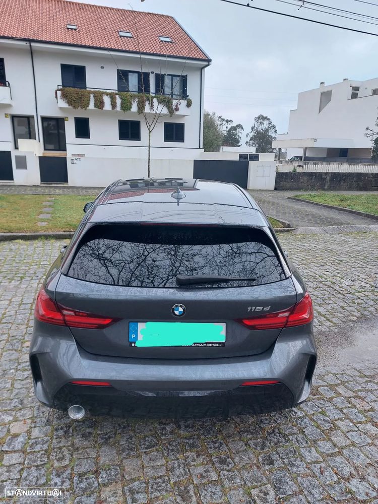 BMW 116 d Pack M - 4