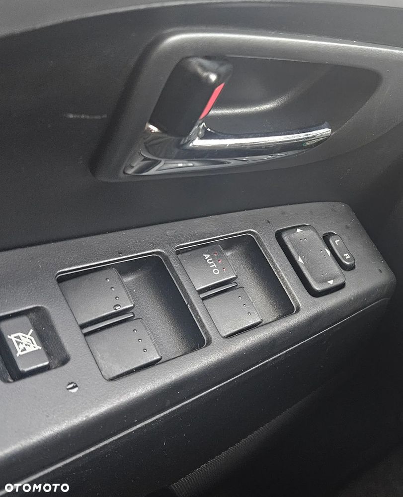 Mazda 5 2.0 MZR-DISI i-stop Edition 40 Jahre - 9