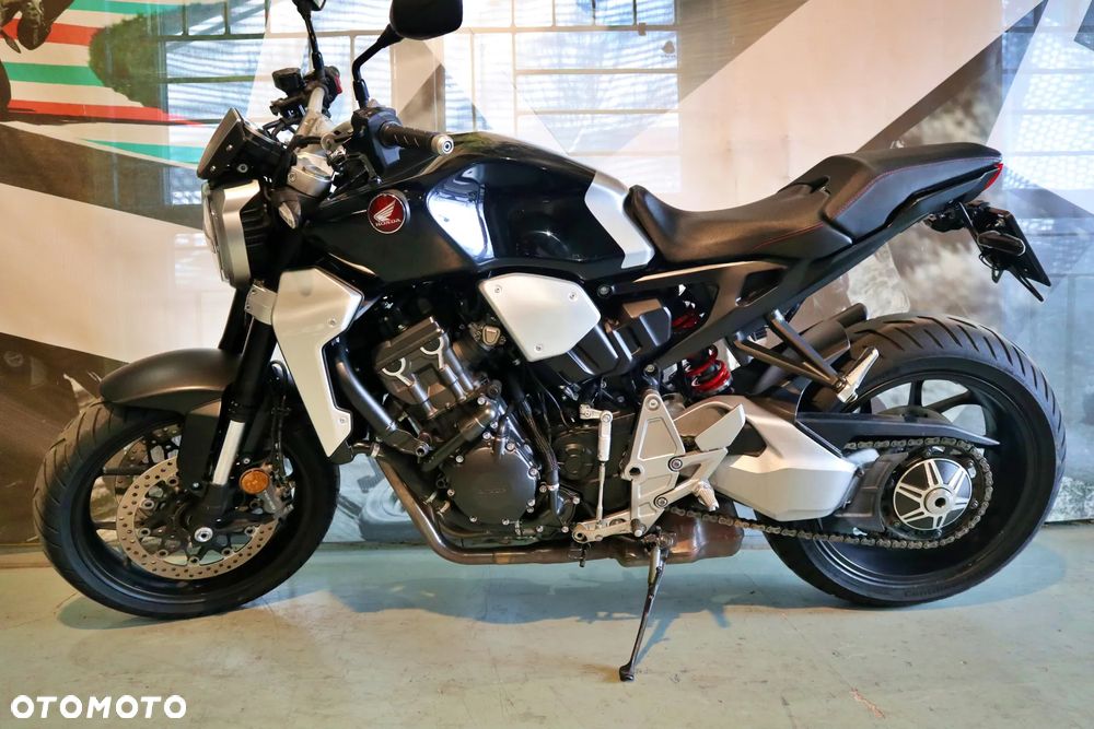 Honda CB - 4