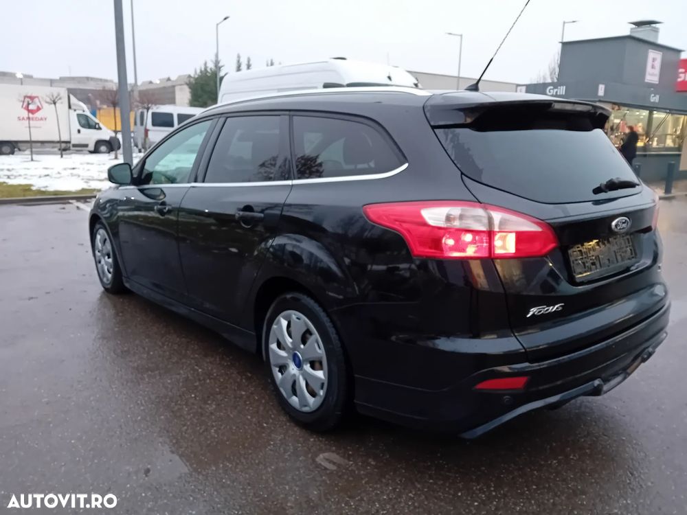 Ford Focus 1.6 EcoBoost Start Stop Titanium - 3