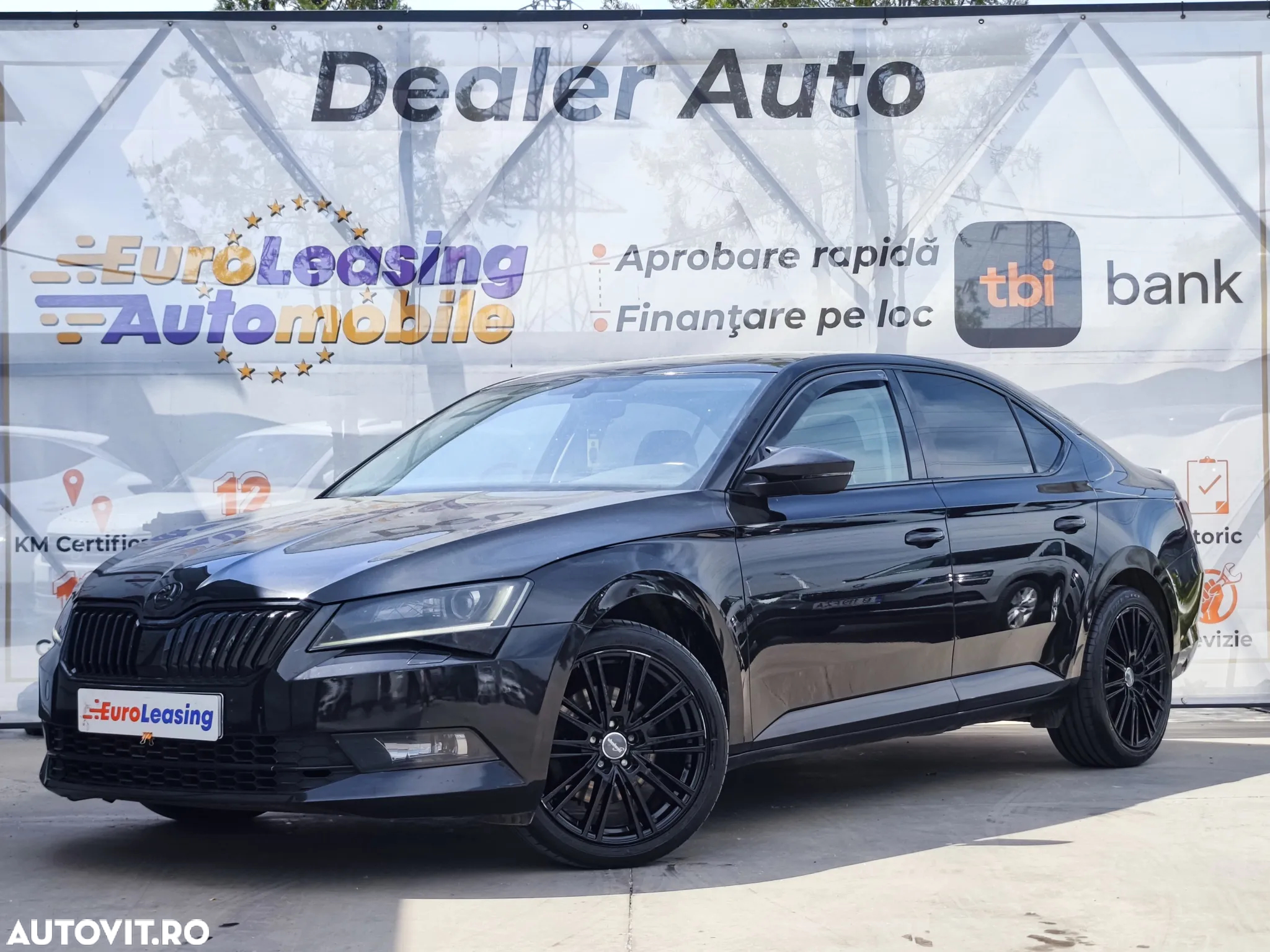 Skoda Superb 2.0 TDI DSG Ambition - 2