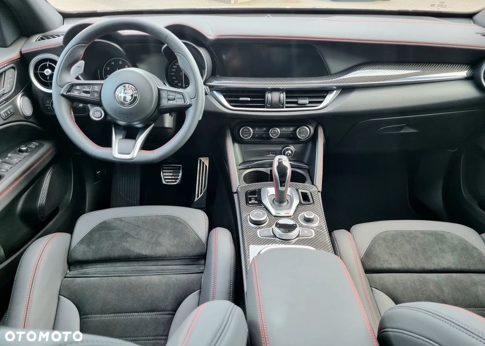 Alfa Romeo Stelvio 2.0 Turbo Estrema Q4 - 7