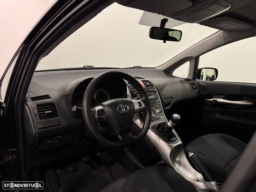 Toyota Auris 1.4 D-4D ACtive+AC - 10