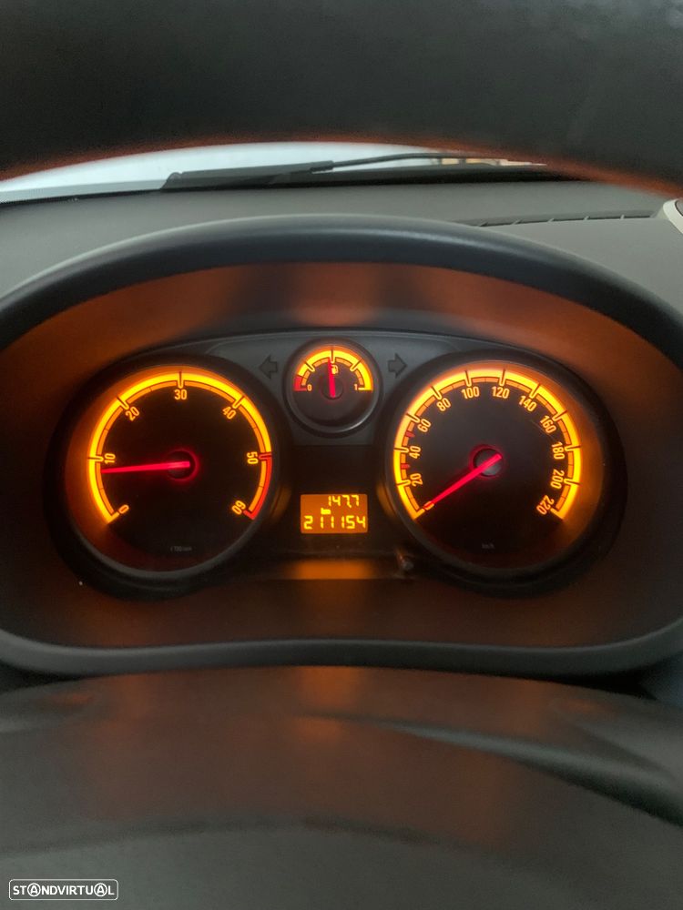 Opel Corsa 1.3 CDTi - 8