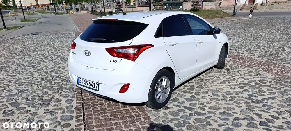 Hyundai i30 1.4 Classic + - 6