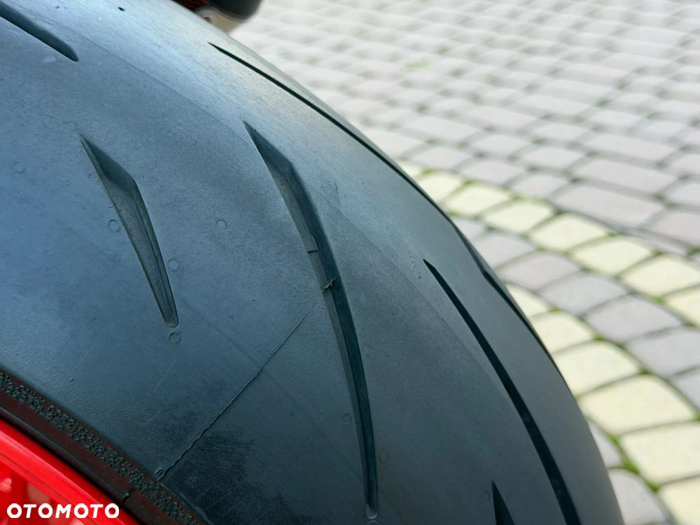 Aprilia RSV - 12