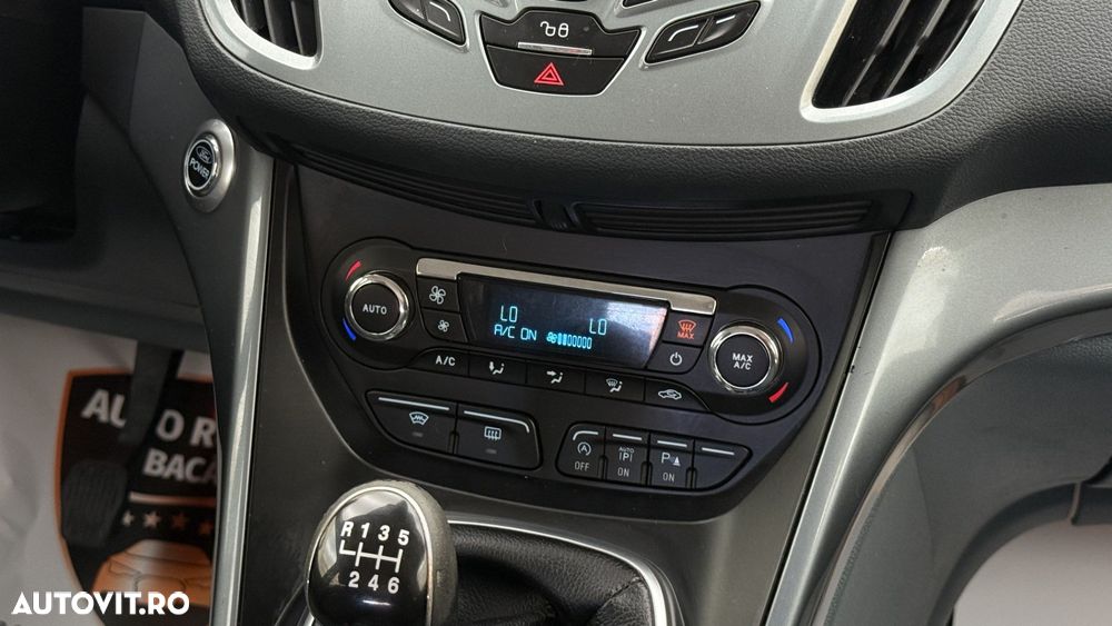 Ford C-Max - 15