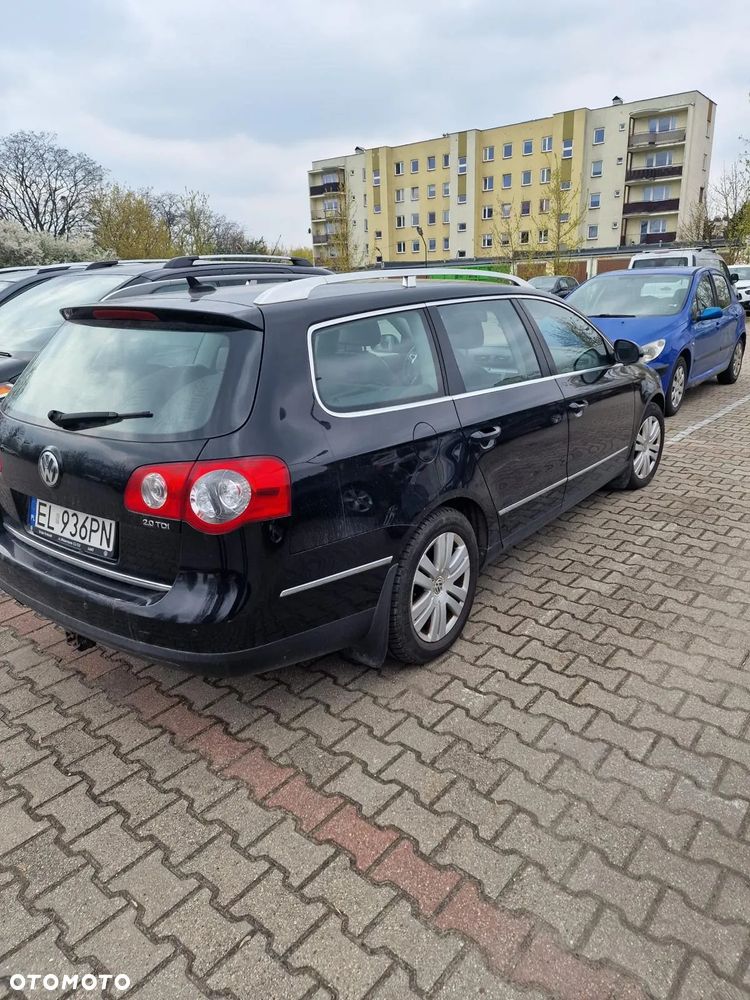 Volkswagen Passat 2.0 TDI DPF Highline - 3