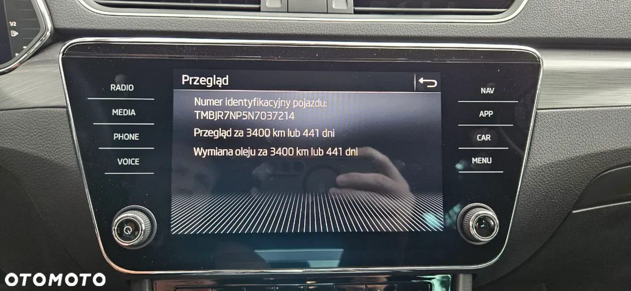 Skoda Superb 2.0 TDI SCR Style DSG - 20