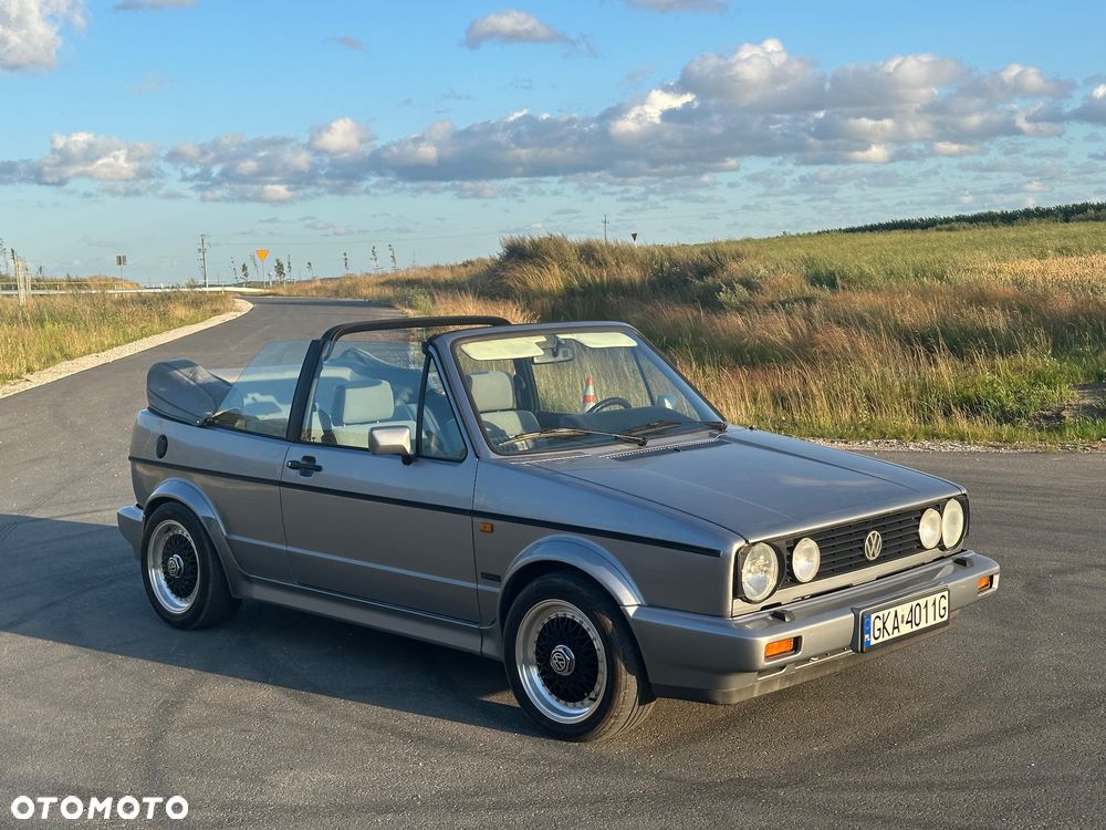 Volkswagen Golf - 9