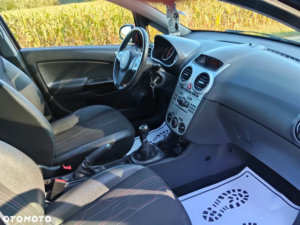 Opel Corsa 1.4 16V 150 Jahre - 22
