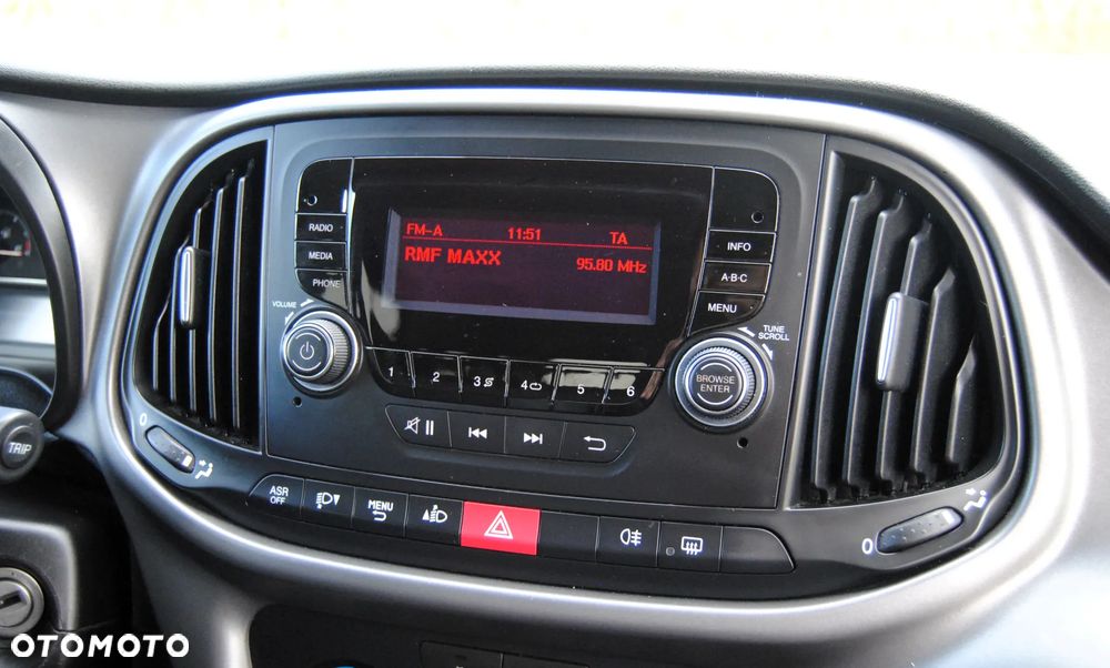Fiat Doblo 1.6 Multijet 16V Easy - 23