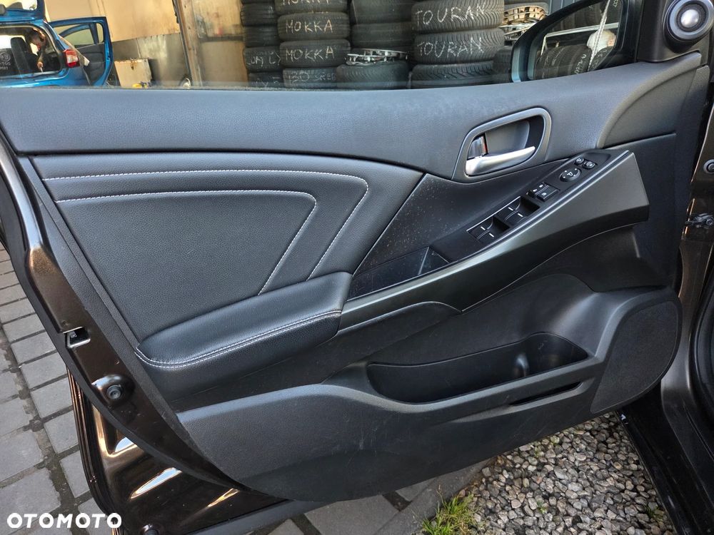 Honda Civic 1.8 i-VTEC Automatik Elegance - 36