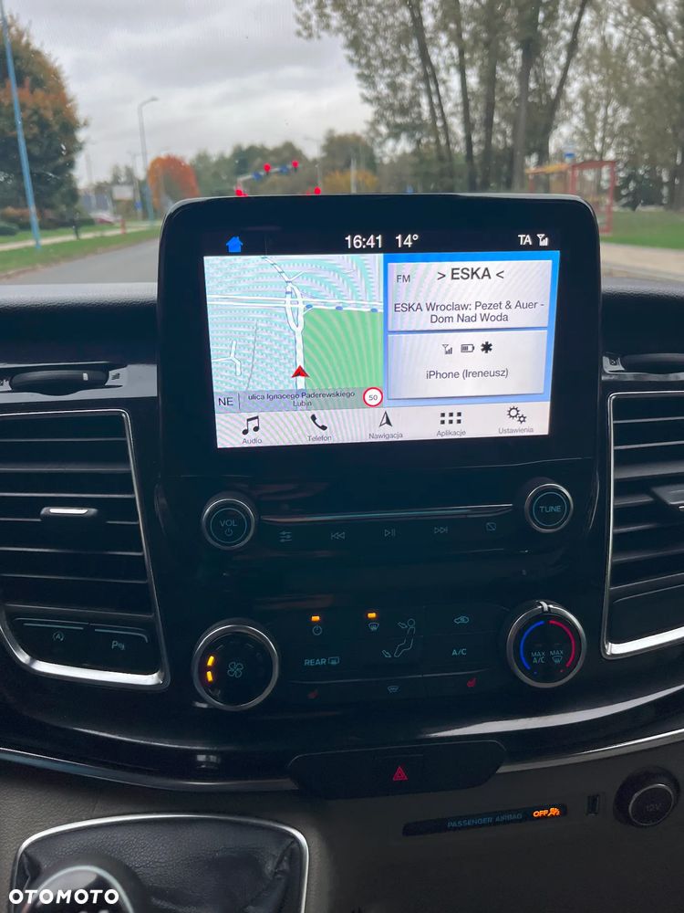 Ford Tourneo Custom 2.0 EcoBlue L2 Titanium - 17