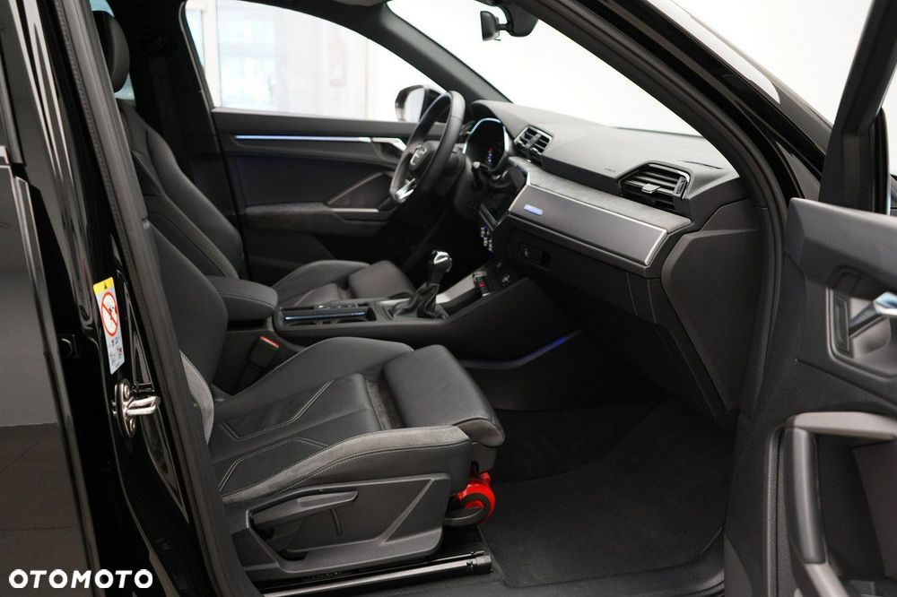 Audi Q3 Sportback - 23