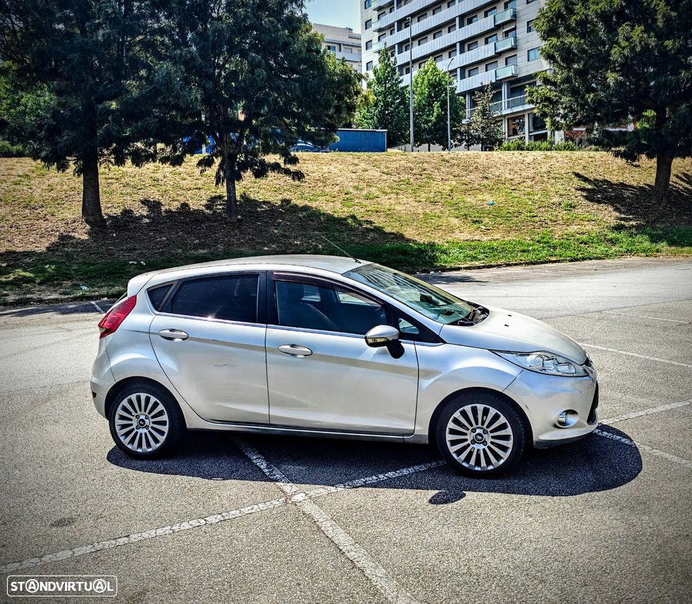 Ford Fiesta 1.4 TDCi Titanium - 18