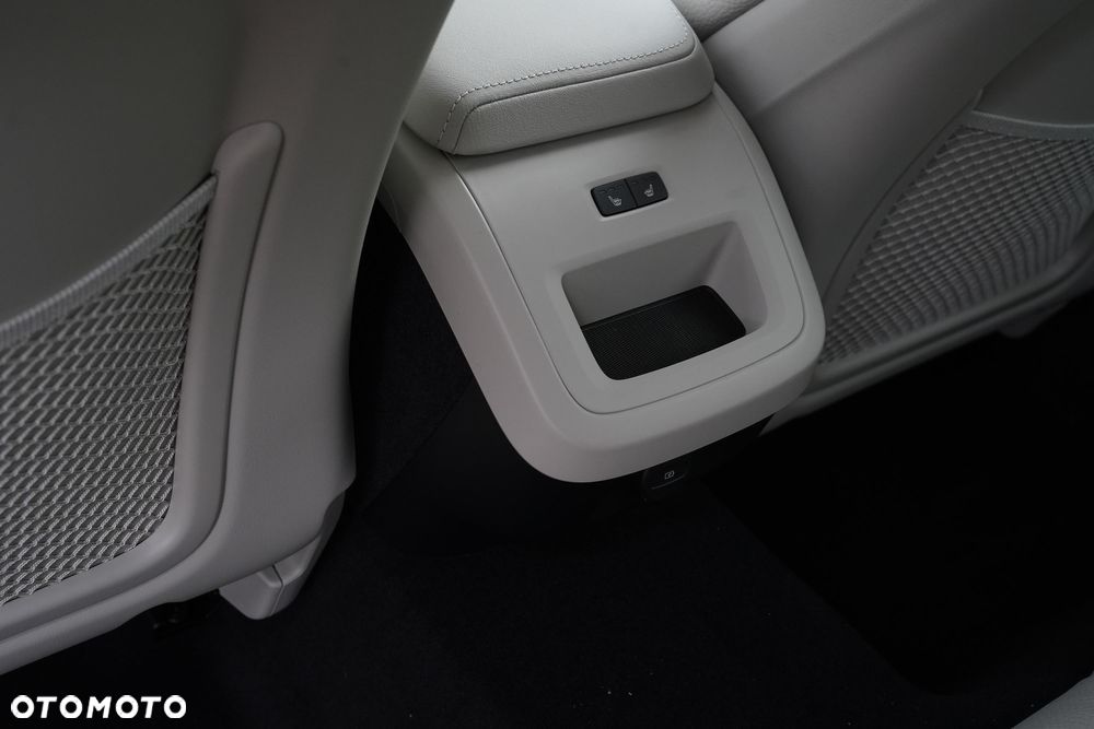 Volvo V60 B4 B Plus Bright - 9