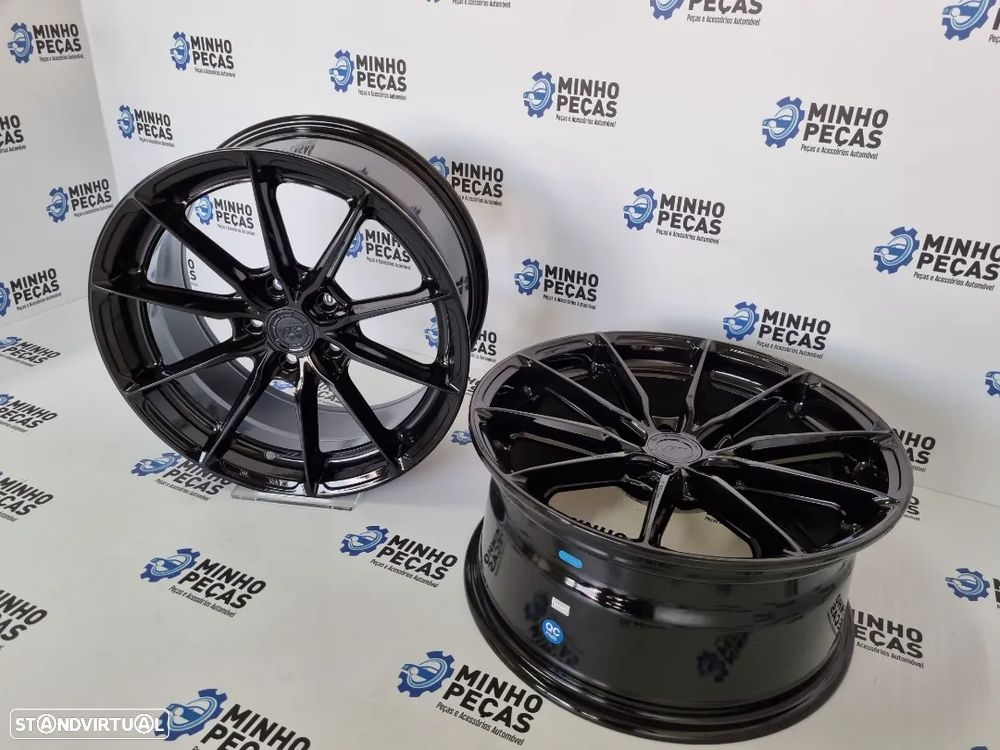 Jantes Japan Racing (JR37) em 17 (5x112) Preto Brilho - 5