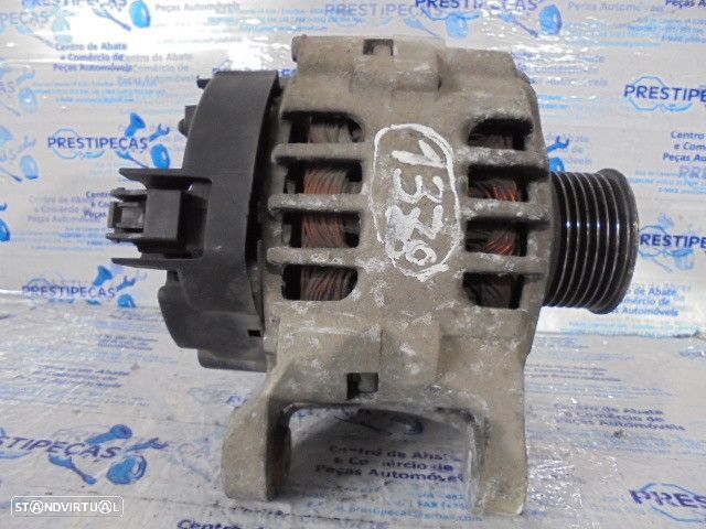 Alternador 8200654541A 2543509B RENAULT CLIO 3 FASE 1 2008 1.2I ETH 75CV 5P CINZENTO VALEO RENAULT TWINGO 2 FASE 1 2008 1.2I 75CV 3P PRETO VALEO - 5