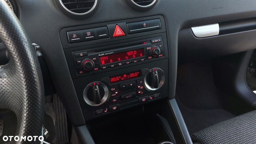 Audi A3 Sportback 2.0 TDI Ambiente - 20