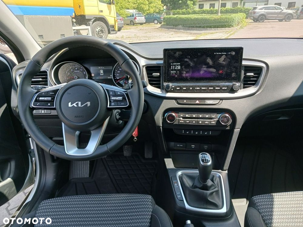 Kia XCeed 1.5 T-GDI M - 6