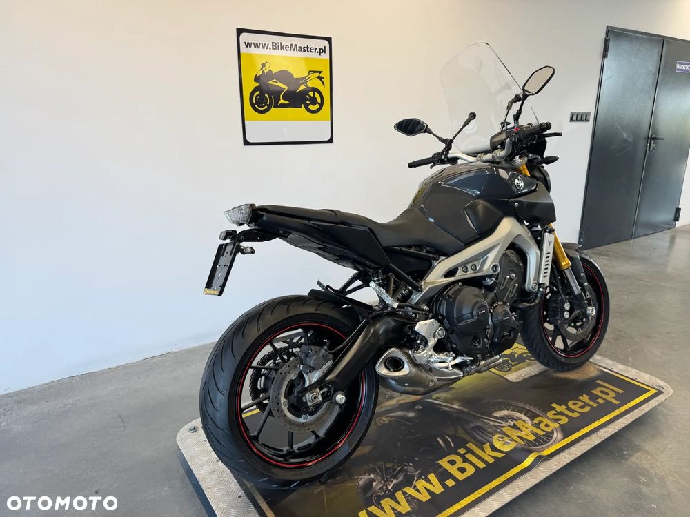 Yamaha MT - 5