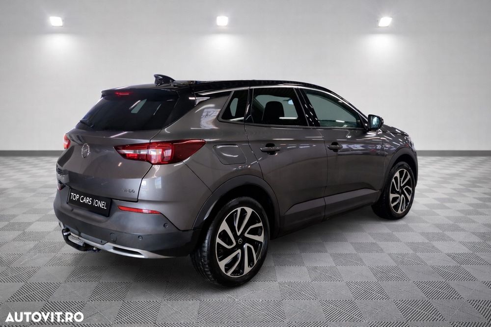 Opel Grandland X 1.2 Turbo START/STOP Aut. Ultimate - 2