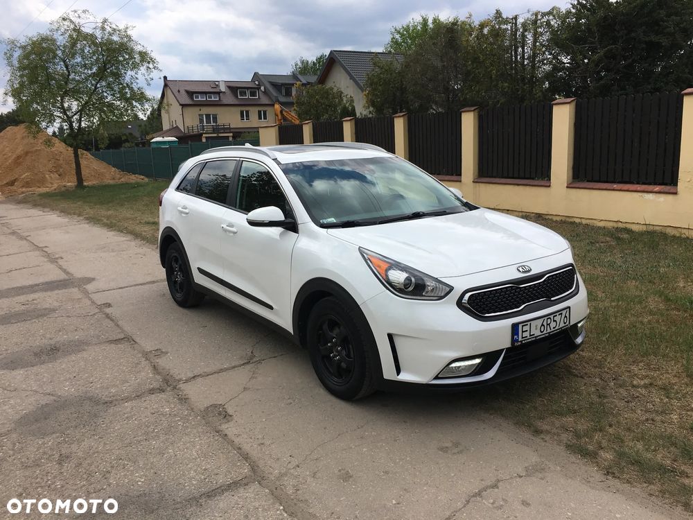 Kia Niro 1.6 GDI 2WD Vision - 2