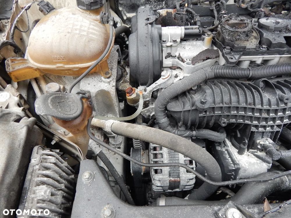 Volvo XC 40 T4 AWD R-Design - 18