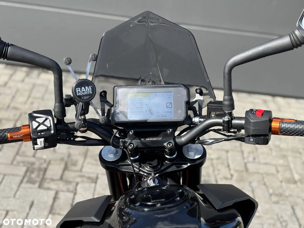 KTM Duke - 12