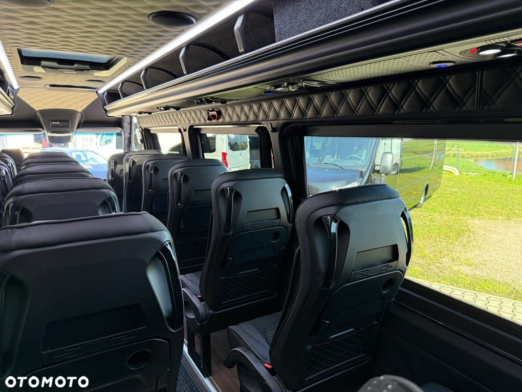 Mercedes-Benz Sprinter 519 Tourist Line GSR II - 30