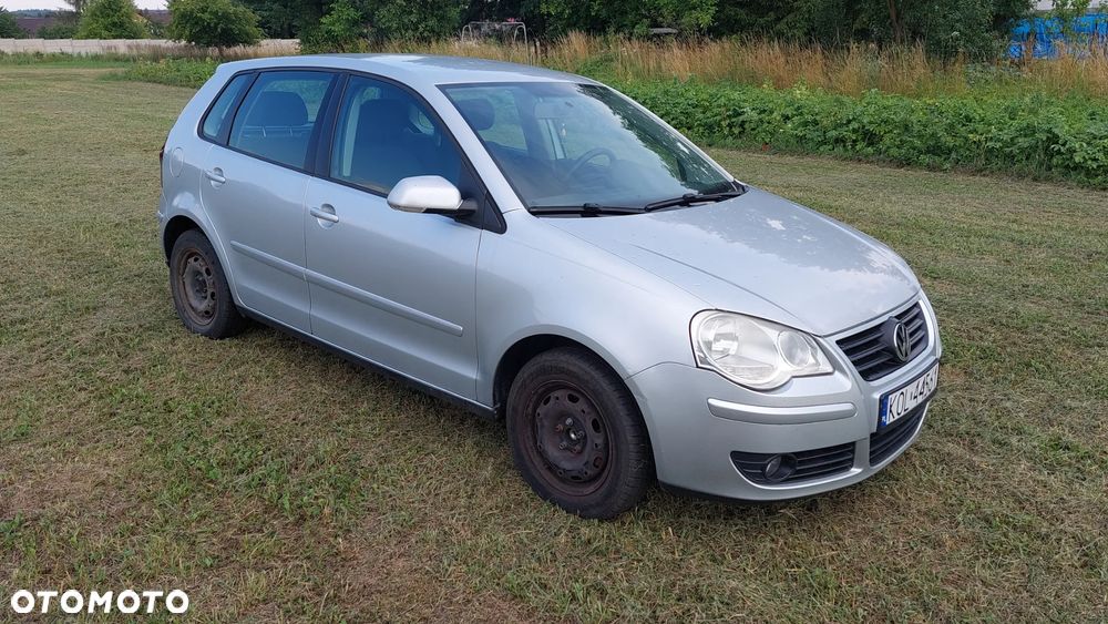 Volkswagen Polo 1.6 Comfortline - 1