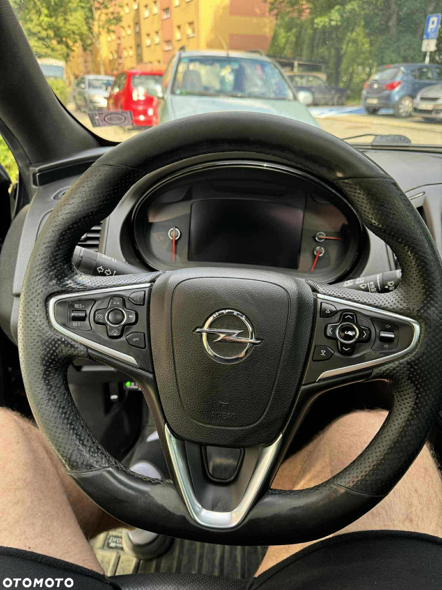 Opel Insignia 2.0 CDTI Cosmo S&S - 6